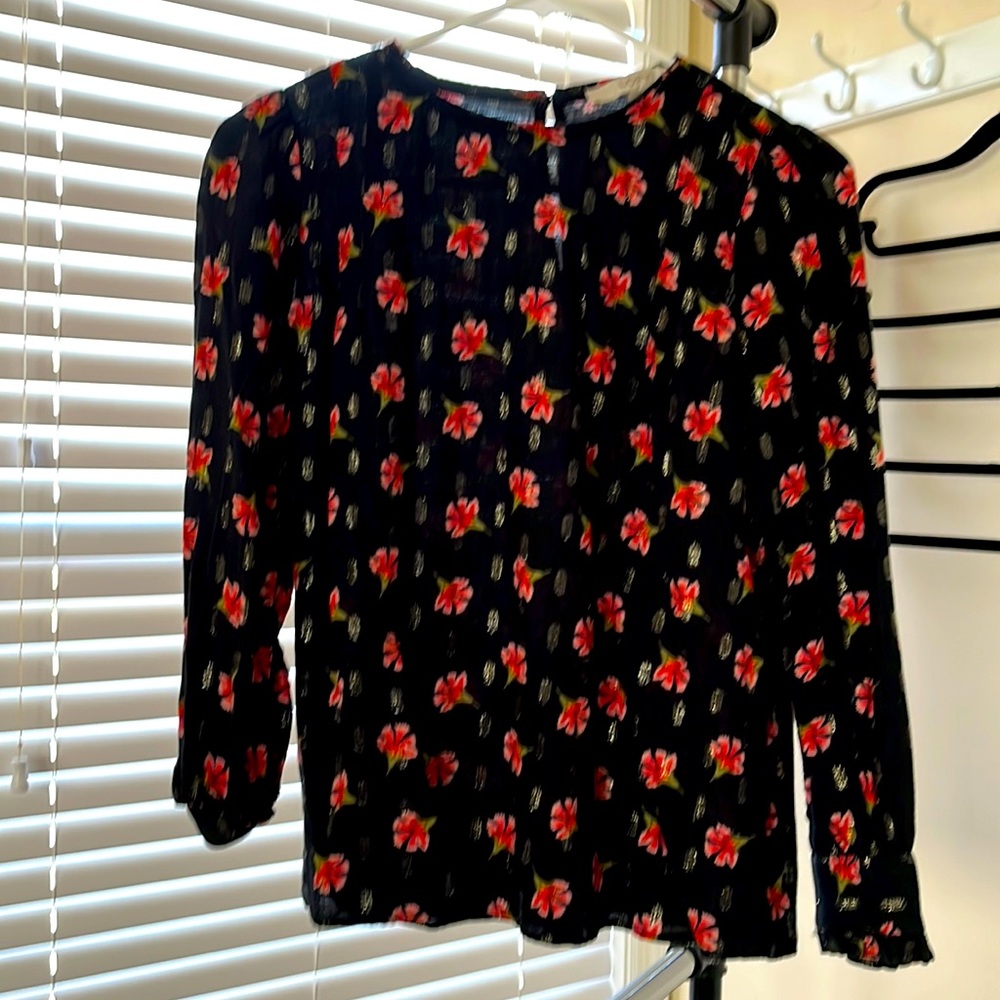 Black color Loft full hand blouse